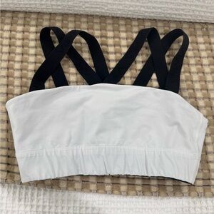 Vimmia Women's White and Black Strappy Sports Bra